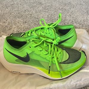 Nike Vaporfly W7- Brand new never worn